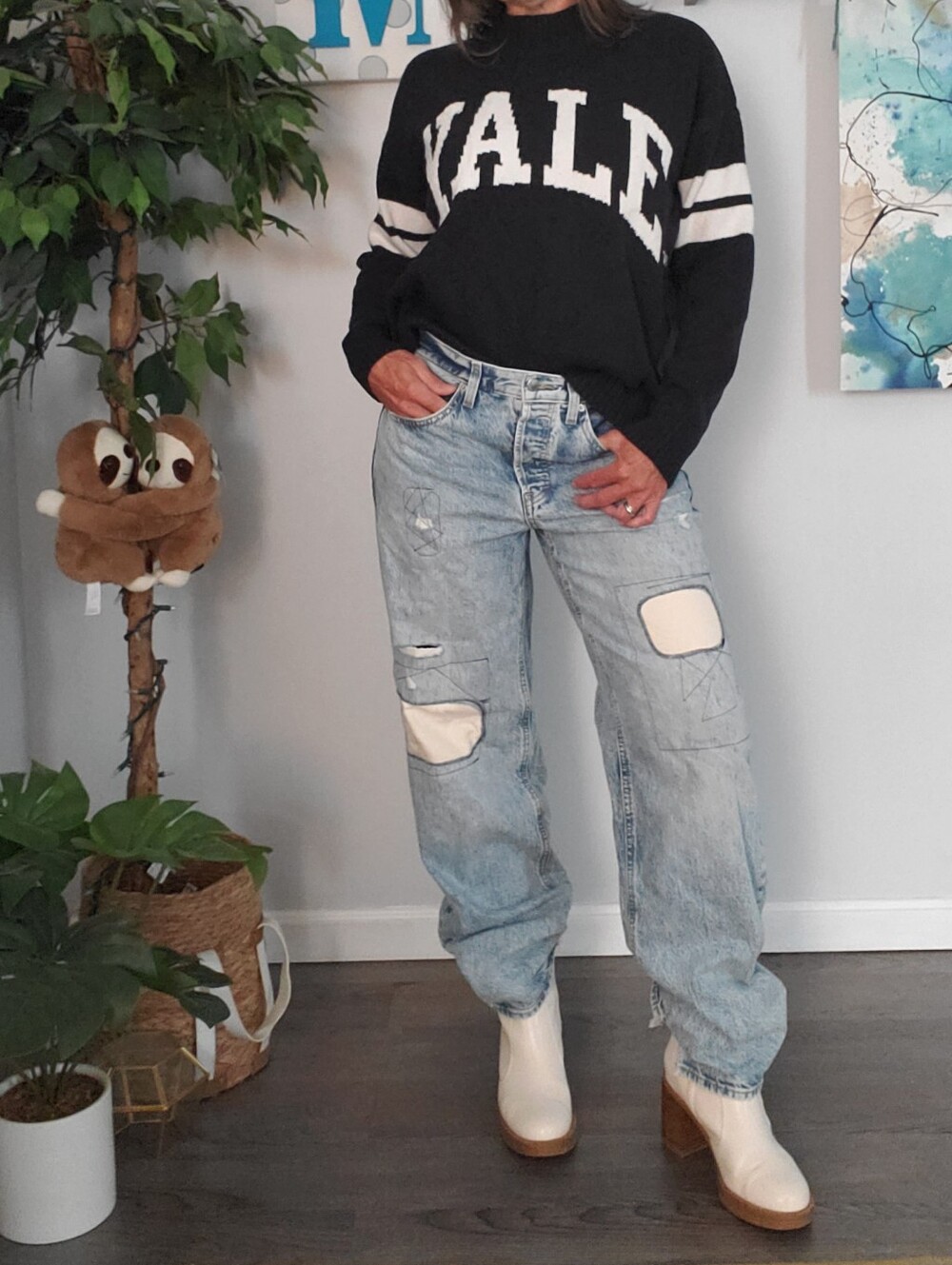 UNIVERSAL THREAD Mid Rise 90s Baggy Patch Distressed Grunge Jeans 8R
